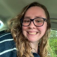 Allie Whitmore's Instagram, Twitter & Facebook