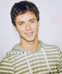 Jeremy Sumpter Jeremy Sumpter Jeremy Sumpter Peter Pan Peter Pan