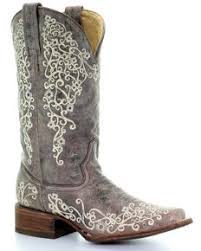 Town or country, this good ole cowgirl's boot works hard but knows how to have. Embroidered Cowgirl Boots Sheplers