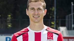 Daniel Schwaab: Gediplomeerd en diplomatiek