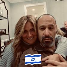 Hi there. I need some advice we just coming back for our play and is  happened my little one. She need doctor attention. Please help us thank you.