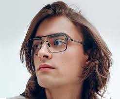 Adele Muller's Instagram, Twitter & Facebook