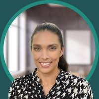 Sasha Farley's Instagram, Twitter & Facebook