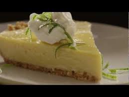 Watch How To Prepare A 5 Star Key Lime Pie This Pie S A Real Winner It Took First Prize At The 1999 American Pie Key Lime Pie Easy Lime Pie Best Key