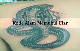 Arti mimpi digigit ular ini merupakan mimpi yang sering terjadi dan kerap membawa ketakutan. Kode Alam Memukul Ular 2d 3d 4d Menurut Erek Erek Primbon