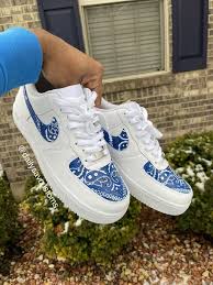 Bandana Air Force 1 The Custom Movement In 2020 Nike Shoes Blue Custom Shoes Diy Nike Shoes Air Force