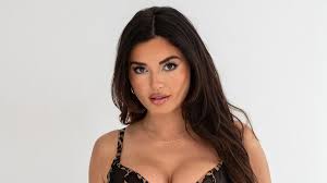 India Reynolds - Latest News and Updates on the Love Island Series 5  Contestant - Page 2 | Daily Mail Online