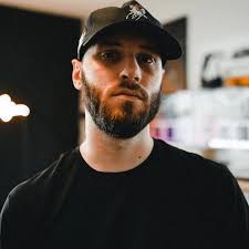 How Brett Williams from Design Joy Makes $1.2 Million a Year as a  One-Person Designer