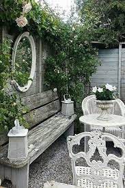 Furniture vintage garden decor ideas. 32 Charming Vintage Garden Decor Ideas You Can Diy