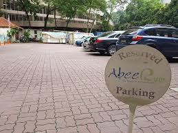 These are our suggestion for cheaper parking locations around klcc. Free Parking For Abee Rugs Customers Our Showroom Locatedat Very Near To Klcc Twin Tower K Picture Of Abee Rugs Kuala Lumpur Tripadvisor