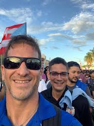 LaTornillera Ferreteria diciendo presente🙌🏼en la manifestación de Viejo  San Juan #RickyRenuncia #Veteya! #PuertoRicoesnuestro🇵🇷♥️🇵🇷
