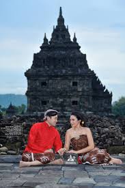 Check spelling or type a new query. 31 Prewedding Jawa Klasik Kuno Elegan Candi Plaosan Ideas In 2021 Photographer Indonesia Pre Wedding Yogyakarta