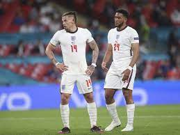 Die beiden mannschaften aus tschechien und england werden in london ins stadion einlaufen. Oavddetptcfupm