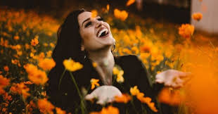Legendas Para Fotos Sorrindo 65 Frases Radiantes Eu Total