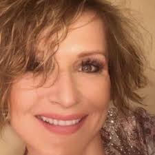 Erin Macias's Instagram, Twitter & Facebook