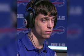 Florida shooting suspect nikolas cruz appears before a judge in broward county courthouse in fort lauderdale, florida, on feb. Shooting Suspect At Florida Video Game Tournament In Jacksonville Identified As Gamer David Katz