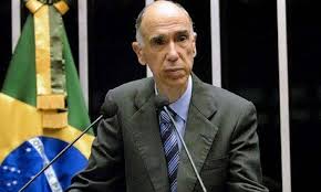 Ele estava internado em um. Osbg6emst489nm