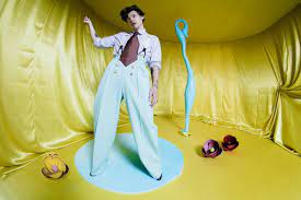 Point blank, harry styles knows how to write a freakin' bop. Hsd On Twitter Harry Styles Photographed By Tim Walker For Fine Line Album Artwork