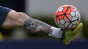 See more ideas about spartan tattoo, warrior tattoos, messi tattoo. Ta Two Messi Covers Up Old Leg Ink Sporting News