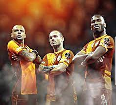 But it is slightly puzzling that players of the calibre of sneijder and drogba were not chased by more suitors. Felipe Melo Wesley Sneijder Ve Didier Drogba Aslanlar Galeri Muze