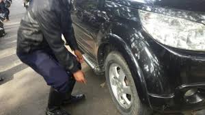 Maybe you would like to learn more about one of these? Jangan Tunggu Ban Sampai Botak Ini Dia 4 Tanda Ban Mobil Sudah Waktunya Diganti Tribun Batam