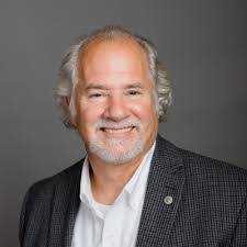 Carrie Qualls's Instagram, Twitter & Facebook