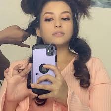 What do you see in this photo? . . Can you feel the intensity behind her  gaze or the ferocity she exudes with her pose? . . What you don't is her