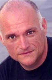 马特·德卡罗- 抖音百科