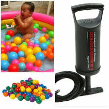 Baby should not be submerged and it's best to avoid getting water in baby's ears. Buy Intex Bath Tub Combo Offer Intex 4 Feet Bath Tub With Multicolour Balls For Kids To Play And Pump To Fill Air Hurry Buy Online At Low Prices In India