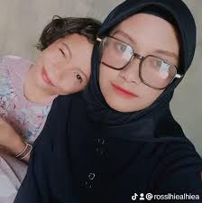 yg minat serba 5000 ayo dtang belanja di tempat kami km8 depan tower pas  belokan yaa pokonya serba 5000 dan 15.000 di jamin murah meriah