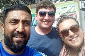 TUK turné är mycket billigt i Colombia ( All inclusive ) stadsrundtur  tillhandahålls av Colombo Tuk Tuk Journeys