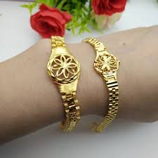Rantai tangan emas terbaru aurora italia public gold adalah koleksi gelang tangan emas dengan pelbagai pilihan aksesori buah penyeri emas atau charm. Pt235 Luxury Alluvial Gold Charm Bracelet Jewelry Rantai Tangan Emas