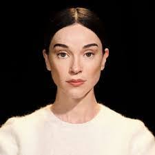 Benta Oloo's Instagram, Twitter & Facebook