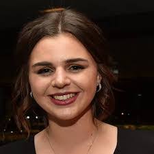 Jamie Ennis's Instagram, Twitter & Facebook