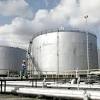 Suasana kilang minyak pertamina refenery unit iv cilacap, rabu (7/2). 1