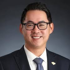 Andrew Chou's Instagram, Twitter & Facebook