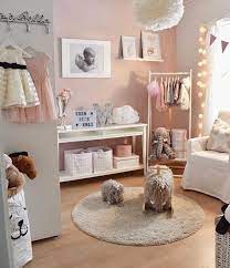 Und deshalb hat unsere traumhafte babyzimmer kollektion auch besondere ideen für die babyzimmer wandgestaltung mit wolken, tieren, tipis und vielem mehr. Pin Von Uliabilenko Auf Girls Room Kinderzimmer Deko Madchen Kinderzimmer Streichen Zimmer Madchen