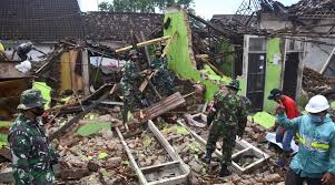 Geologist helga torfadottir takes a bbc team to an. 8 Dead Dozens Hurt As Indonesia Quake Shakes East Java World News The Indian Express