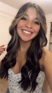 Carli Porter's Instagram, Twitter & Facebook