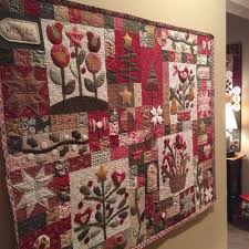 Merrily free christmas quilt pattern designed by gingiber from moda. Pin On Applique Quilts
