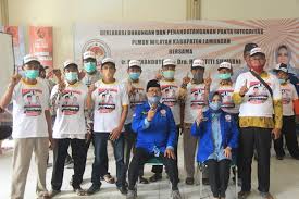 Pabrik sepatu di surabaya cari di antara 19.300+ lowongan kerja terbaru pekerjaan penuh waktu, sementara dan paruh waktu langganan informasi lowongan kerja cepat & gratis pemberi kerja terbaik di surabaya kerja: Masyarakat Desa Hutan Lamongan Dukung Suhandoyo Astiti Suwarni Halaman 1
