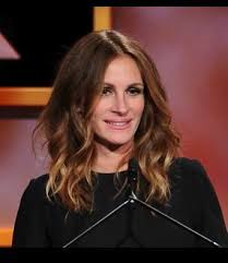 Pin By Heather Ballou On Glam Julia Roberts Hair Beautiful Hair Color Hair Beauty