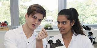 The answer applies to 8th grade students in the united states and assumes that the student was not held back a year, nor skipped a grade. Acs Hillingdon Grade Placement Acs International Schools
