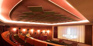 Das portal für filme und serien. Nicht Benutzen Im Gloria Palast
