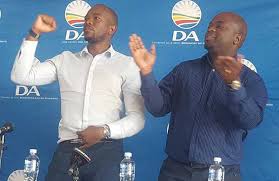 Da elects solly msimanga as gauteng leader at virtual congress msimanga is the da's former gauteng premier candidate and mayor of the city of tshwane. Da S Solly Msimanga Elected Tshwane Mayor South Africa Today