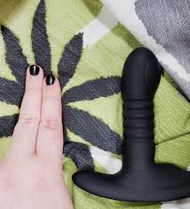 Review: Eclipse Thrusting Rotator Vibrating Probe by CalExotics - Betty  Butch