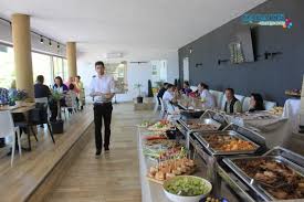 Un superb resort costier de tip all inclusive din zona de sud a litoralului romanesc, cu peste 500 d. Steaua De Mare Meduza Delfinul Eforie Nord Oferte De Cazare La Steaua De Mare Meduza Delfinul Eforie Nord 2021