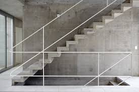 Photo Metro Sweet Home Make Interior Decoration Interior Design Ideas Home Decor Home Decoration Ideas Schwebende Treppe Sichtbeton Treppe Treppe Aussen