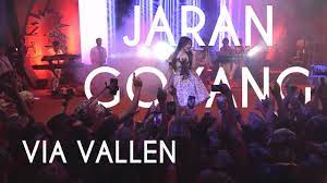 Lirik lagu serta video jaran goyang mp4 atau 3gp. Via Vallen Jaran Goyang High Quality Audio Video By Evio Multimedia Youtube