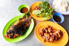 It's a ikan bakar (grilled fish/seafood) stall in kampung sungai merab luar, kajang that has been operating for the past 3 years. This Gerai In Kl Serves The Best Ikan Bakar For Lunch Munch